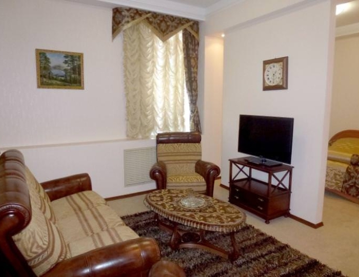 Номер улучшенный с 1 двуспальной кроватью (с завтраком) - Санаторий «Полосухинский» Новокузнецк