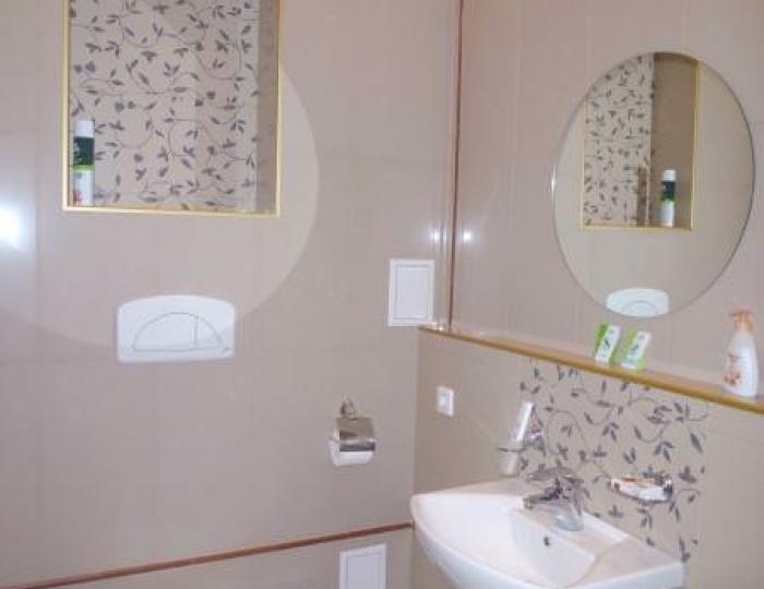 Номер улучшенный с 1 двуспальной кроватью (с завтраком) - Санаторий «Полосухинский» Новокузнецк